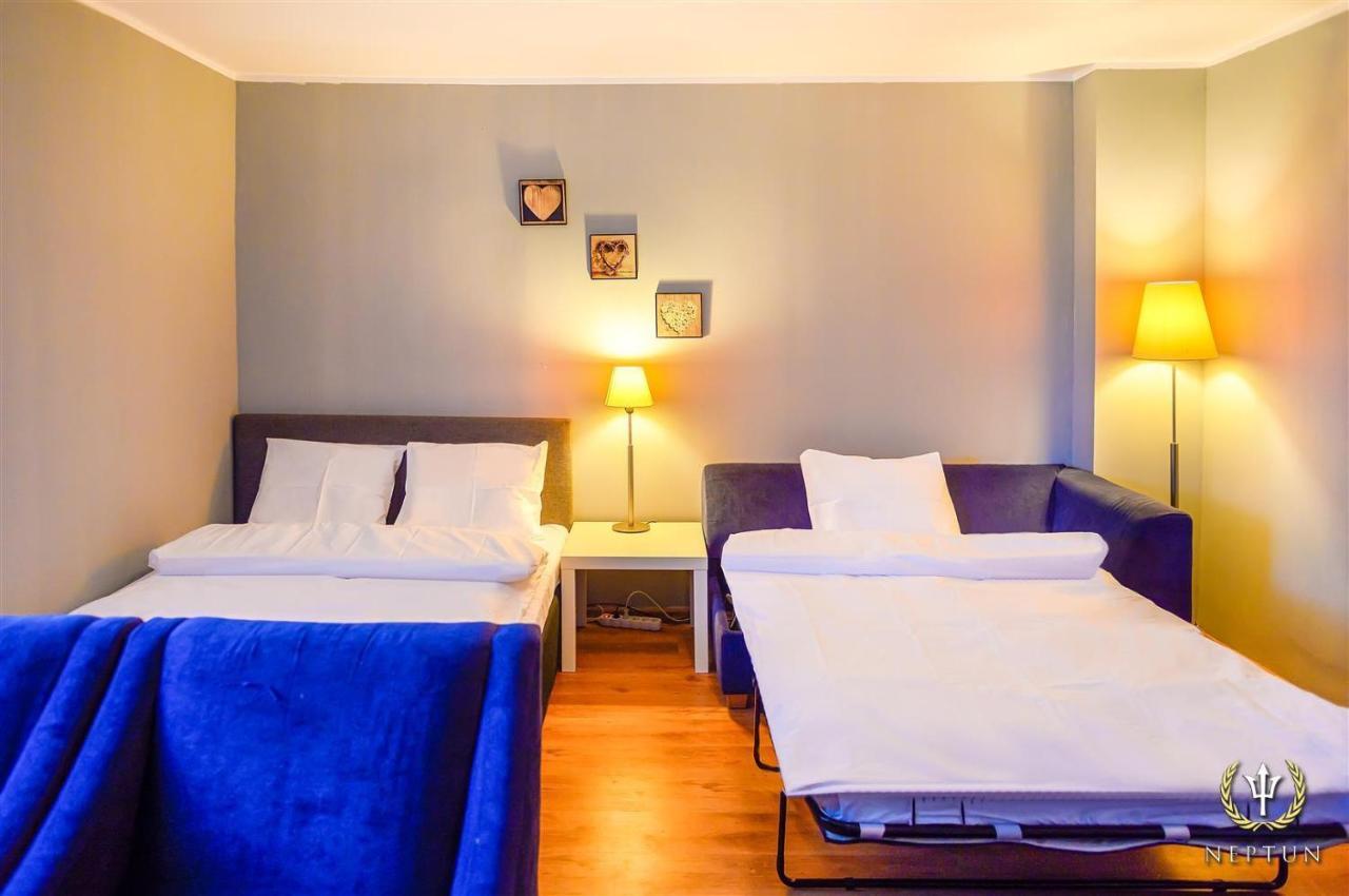 Neptun Ψ Hotel ยาสต์เชอเบีย กูรา ภายนอก รูปภาพ